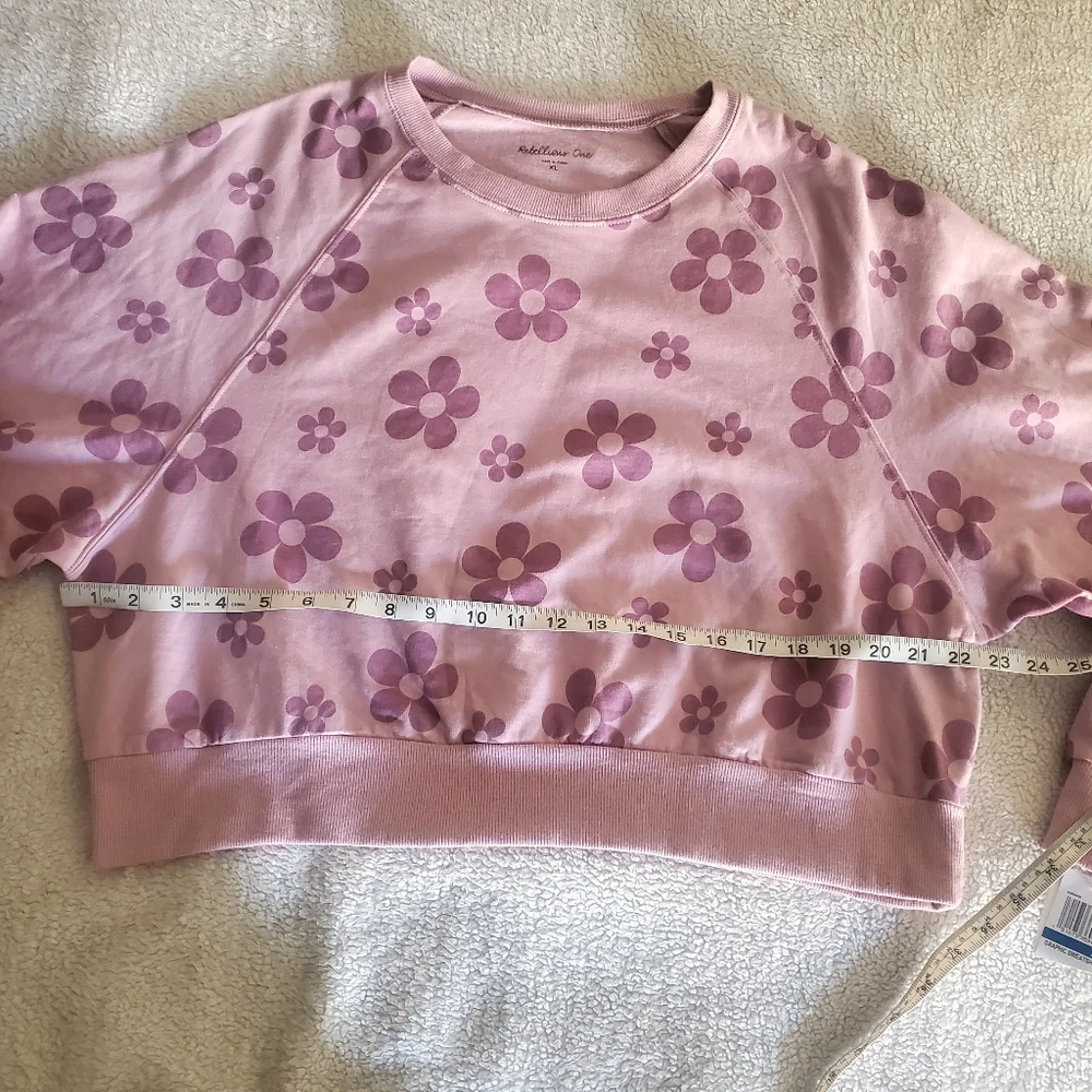 Rebellious One Sweatshirt Crew Neck Floral Purple Size XL NWT Preppy  FLAW